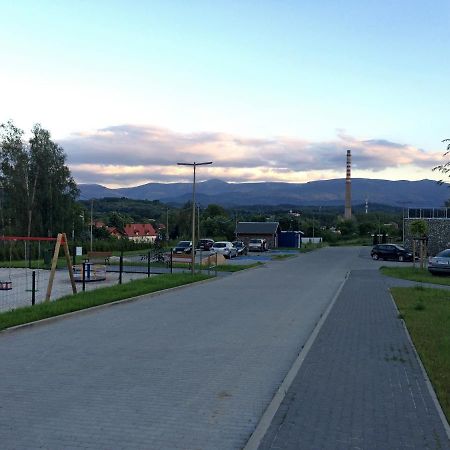 Appartement Apartament Happy View à Jelenia Góra Extérieur photo