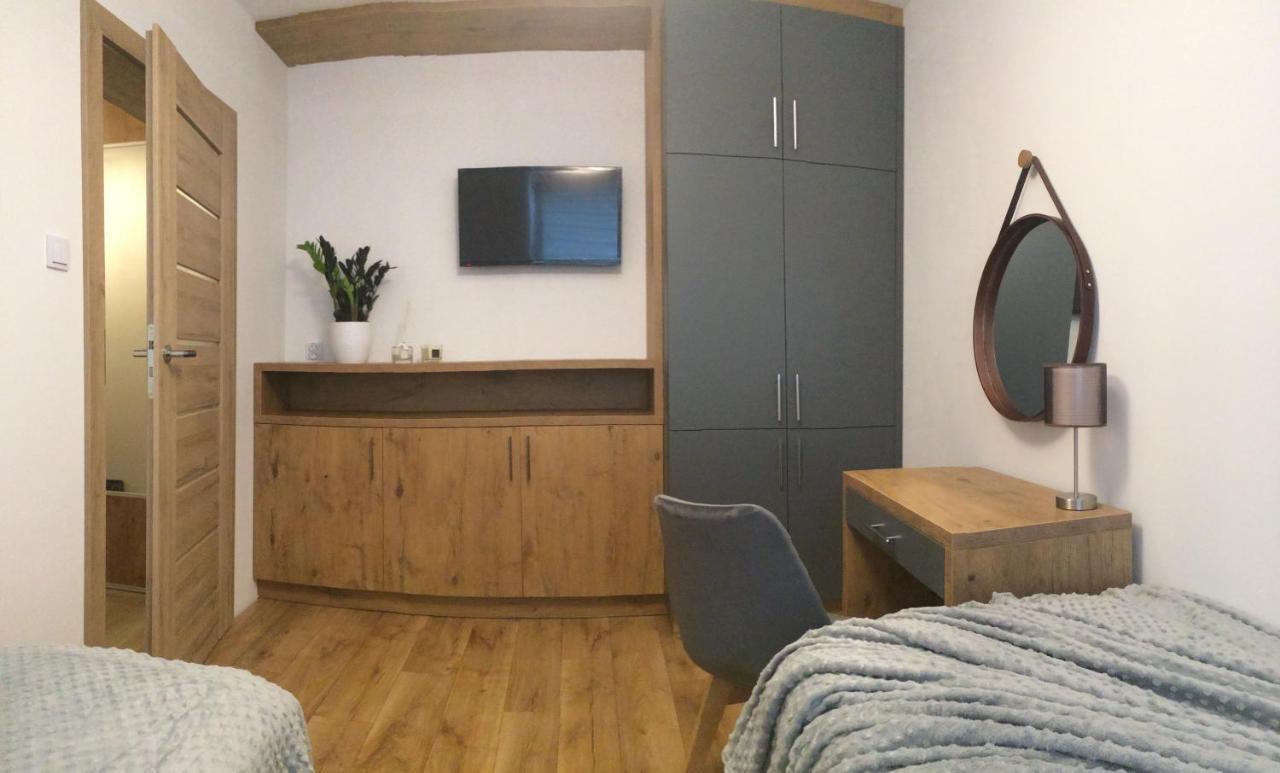 Appartement Apartament Happy View à Jelenia Góra Extérieur photo