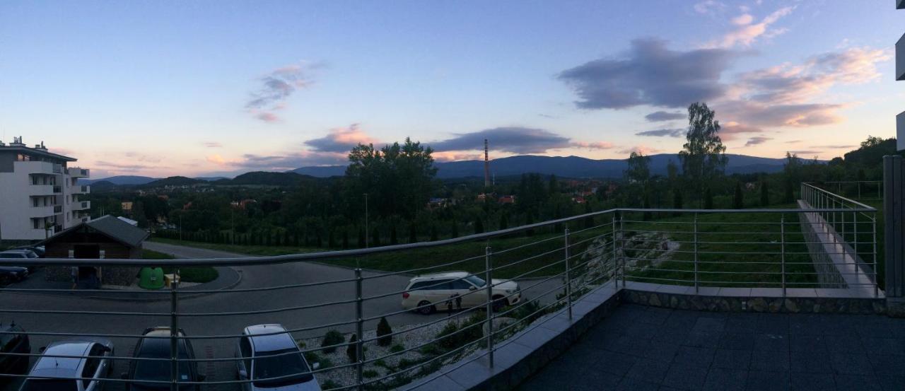 Appartement Apartament Happy View à Jelenia Góra Extérieur photo